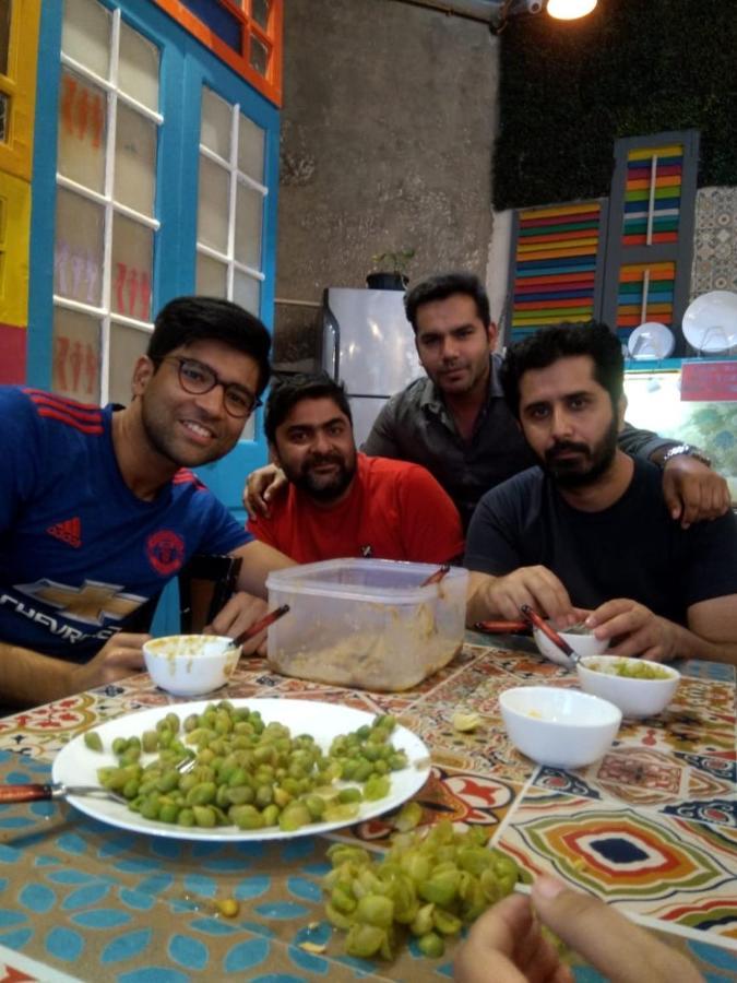 Salaam Namastey Backpackers Vandrarhem Mumbai Exteriör bild