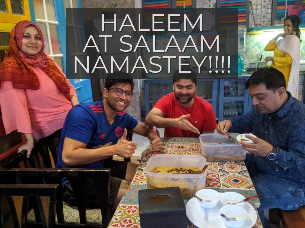 Salaam Namastey Backpackers Vandrarhem Mumbai Exteriör bild